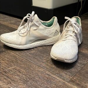 Adidas ureboost sneakers